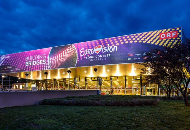 Die Wiener Stadthalle im ESC-Look © Bilderagentur Zolles KG / Christian Hofer