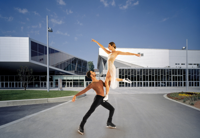 Gabriella Papadakis und Guillaume Cizeron © Fotomontage Wiener Stadthalle: Morris Mac Matzen + Gisela Erlacher