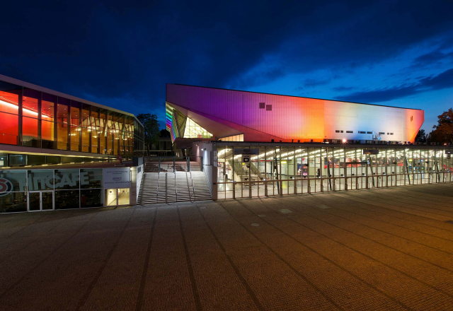 Wiener Stadthalle © Foto: Torsten Munk, Architekt: Halle F Dietrich Untertrifaller, Halle D Roland Rainer